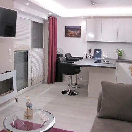 Royalsegel Бюзум